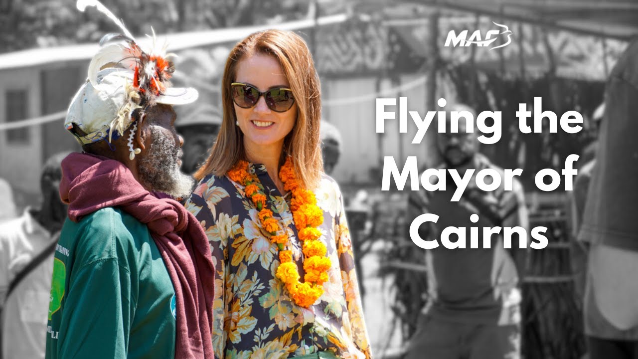 MAF flies Mayor of Cairns to PNG
