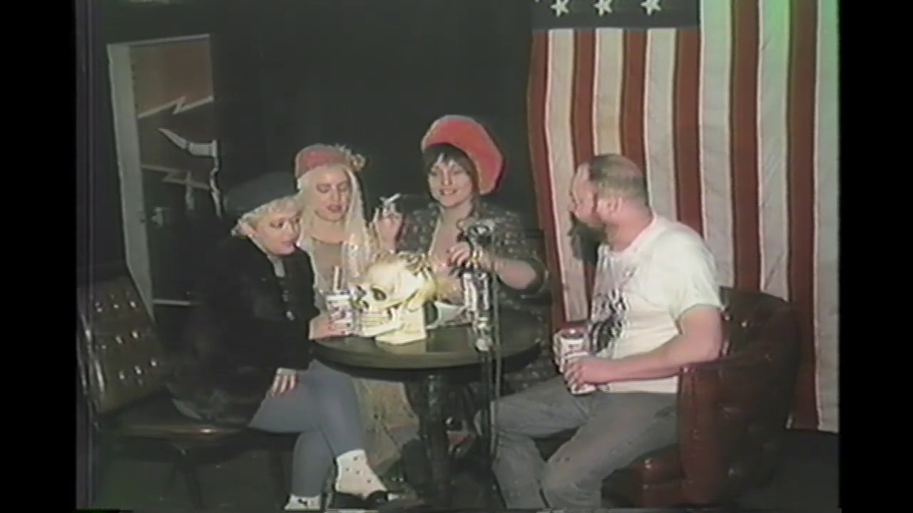 EL DUCE & the &lsquo;Cold Seat&rsquo; Cathay de Grande Hollywood 1985 (a portion of fun )