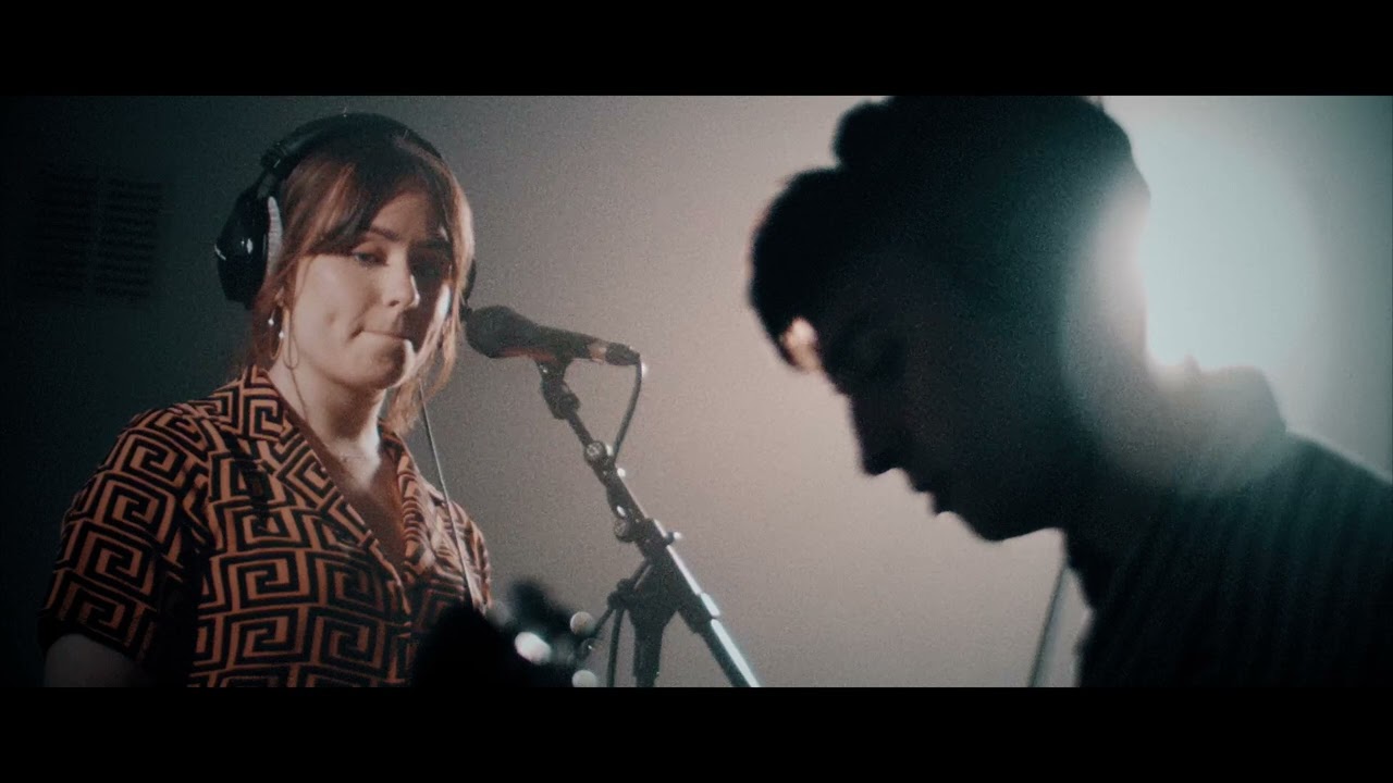 Vona Vella - Threading Needles (Live For Strap Originals)