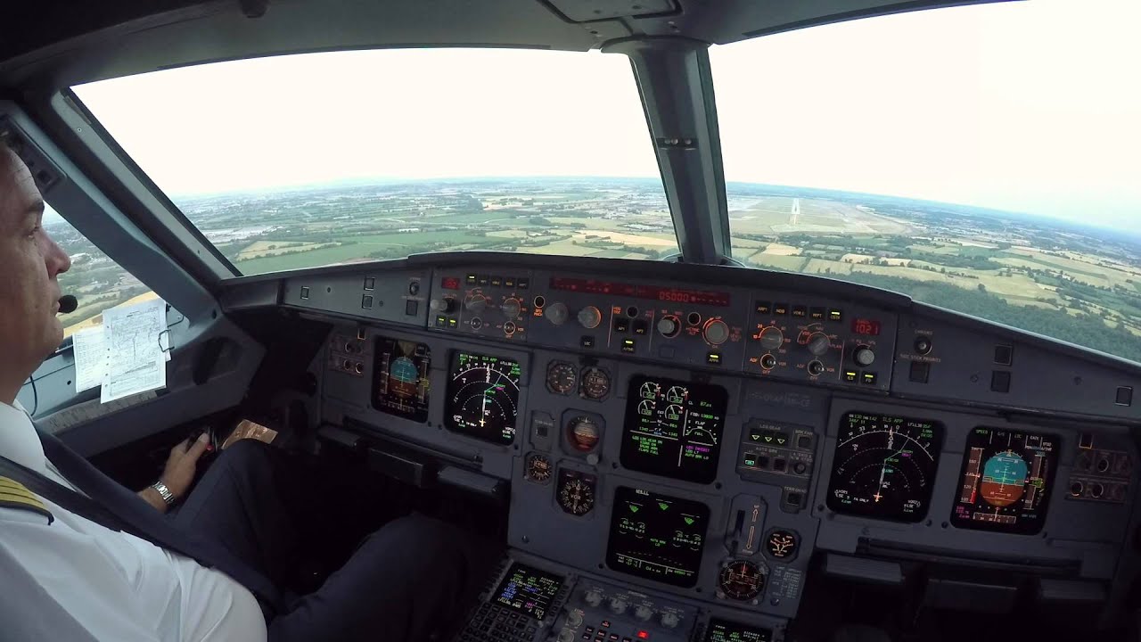 Lyon LFLL Cockpit view landing rwy 36L