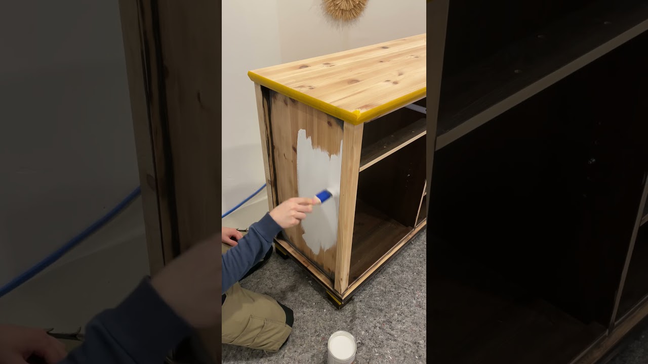 Kommode gr&uuml;n streichen in Piniengr&uuml;n 🤩 #beforeandafter #diy #furnitureflip
