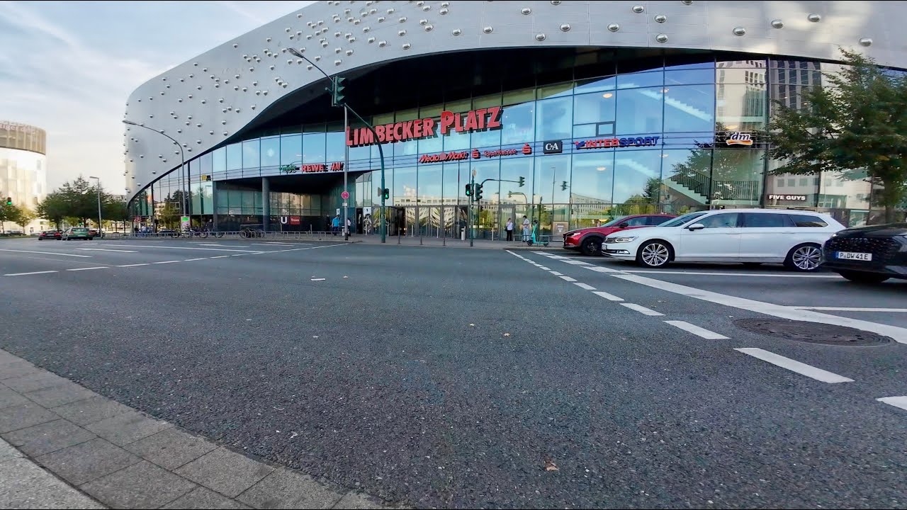 Auf zum Limbecker Platz in Essen | Yamaha R125