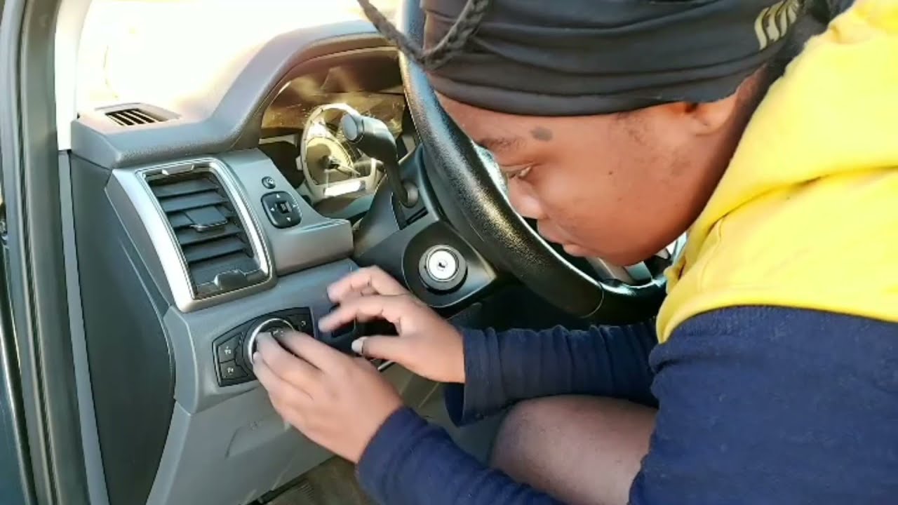 FAST and AGGRESSIVE asmr in the CAR, random UNPREDICTABLE triggers