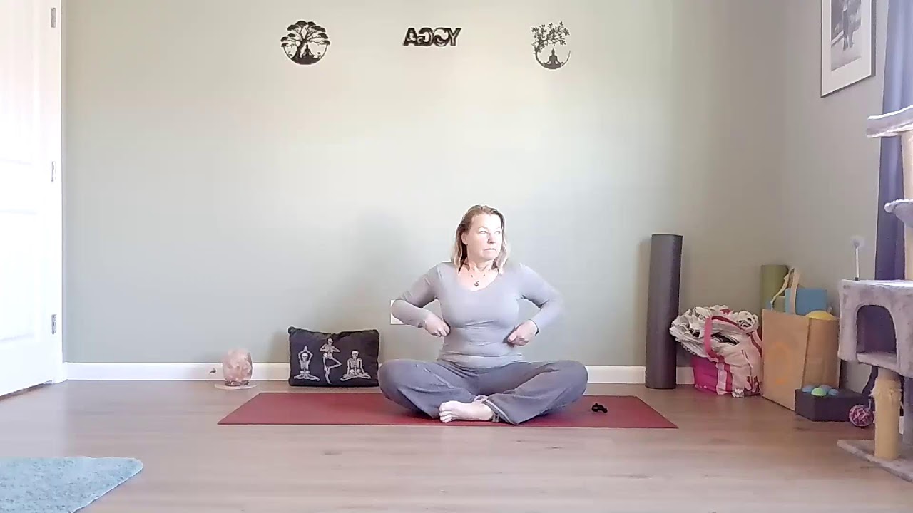 Gentle end of year Yoga Flow