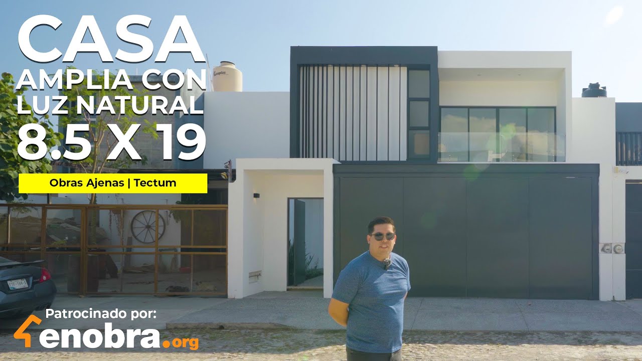 CASA AMPLIA con LUZ NATURAL y MURO DE CONCRETO ARTESANAL | 8.5 x 19 | Obras Ajenas | Tectum