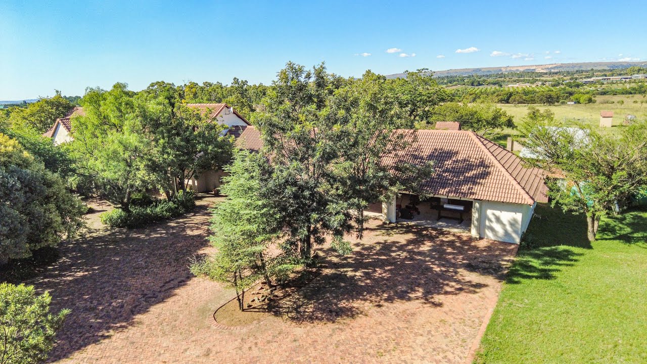 4 bedroom Smallholding for For Sale | Klipkop