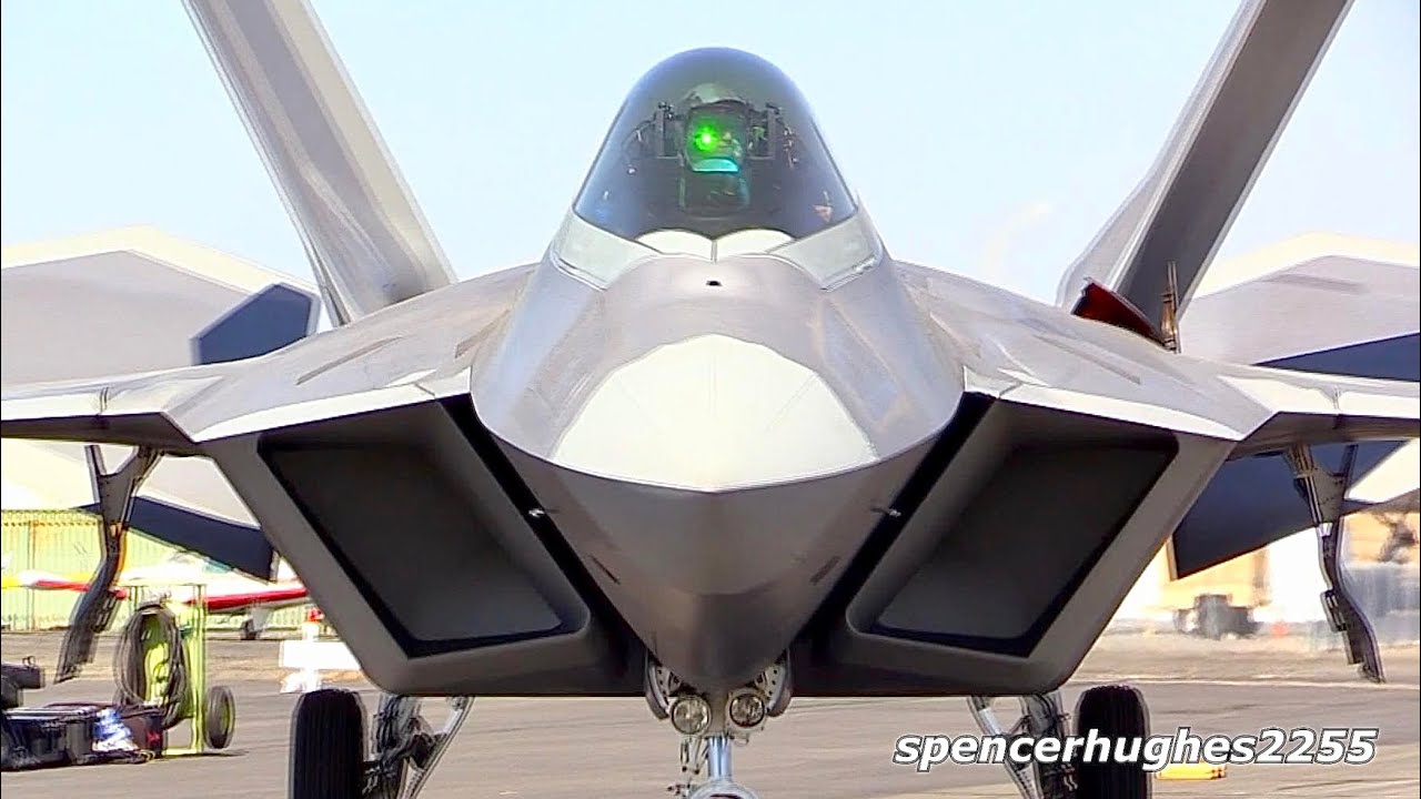 Last F-22 Raptor built ENGINE START-UP