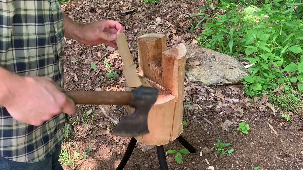 Leisurely Afternoon Spoon Carving