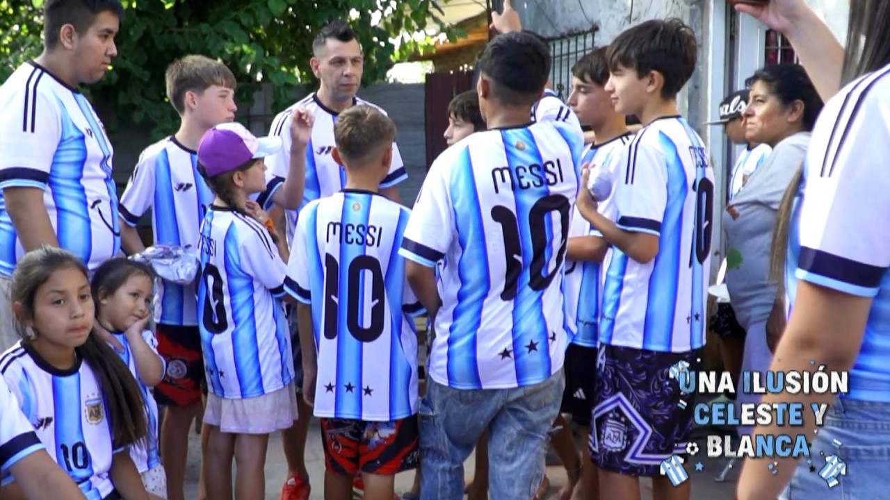 Una ilusión celeste y blanca: un fabricante de camisetas con un sueño y compromiso social
