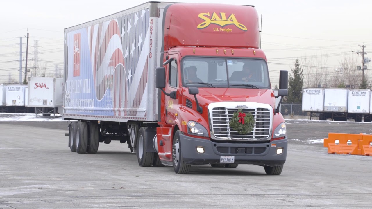 Saia Assists Wreaths Across America with Annual Mission
