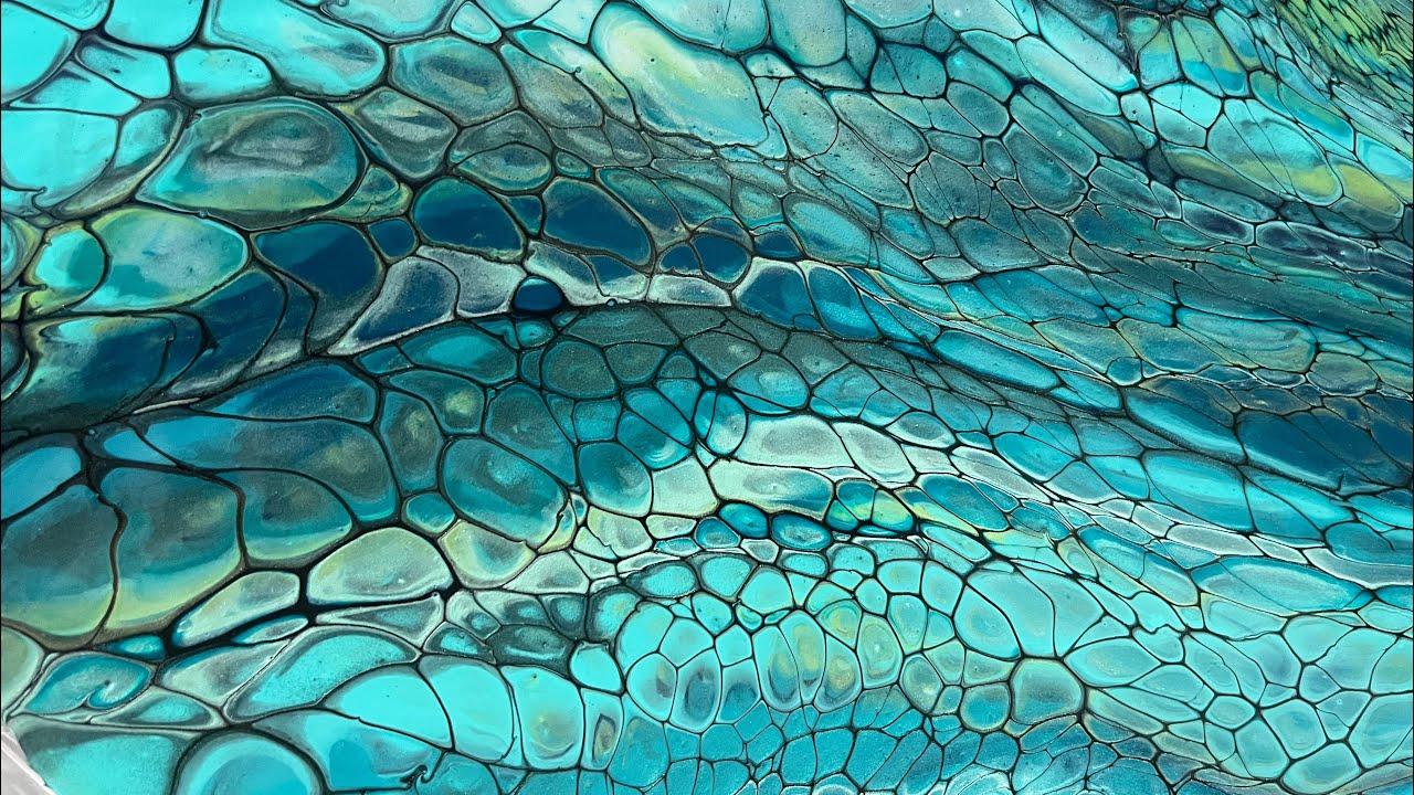 Sea Turtle Swipe with Beautiful Cells!