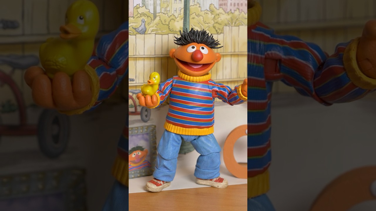 ERNIE Sesame Street action figure! #bertandernie #sesamestreet #neca #actionfigures #toys #unboxing