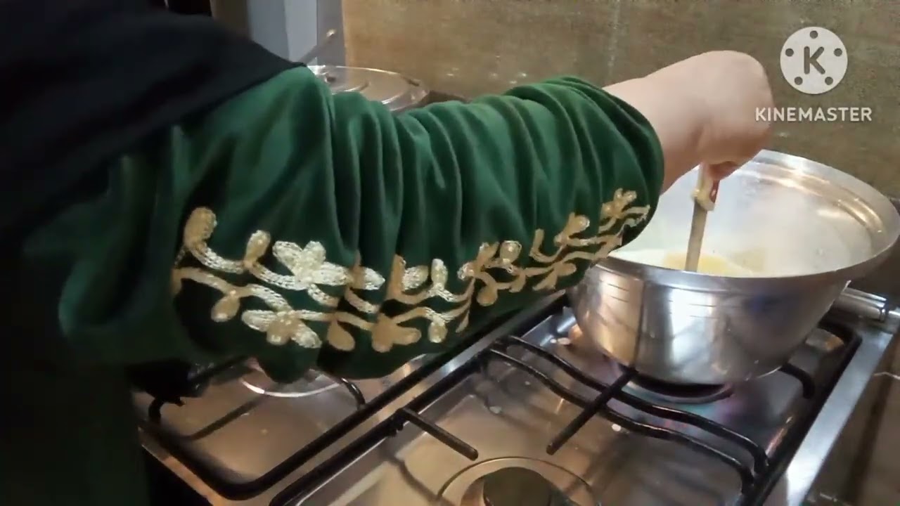 الحلويات أتاني يوم رمضان ،،👍🌹❤️