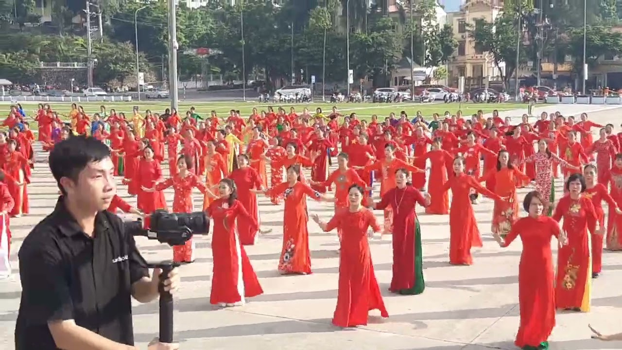 NỐI VÒNG TAY LỚN | DÂN VŨ | 1000 PN TUYÊN QUANG MỪNG QUỐC KHÁNH