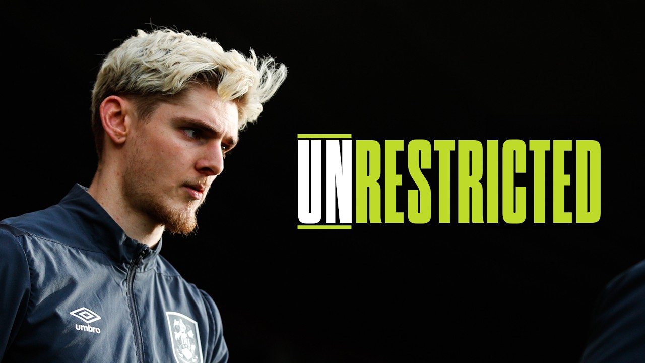 SNOW, TIK TOKS AND GOALS! | UNRESTRICTED | Southampton vs Huddersfield Town