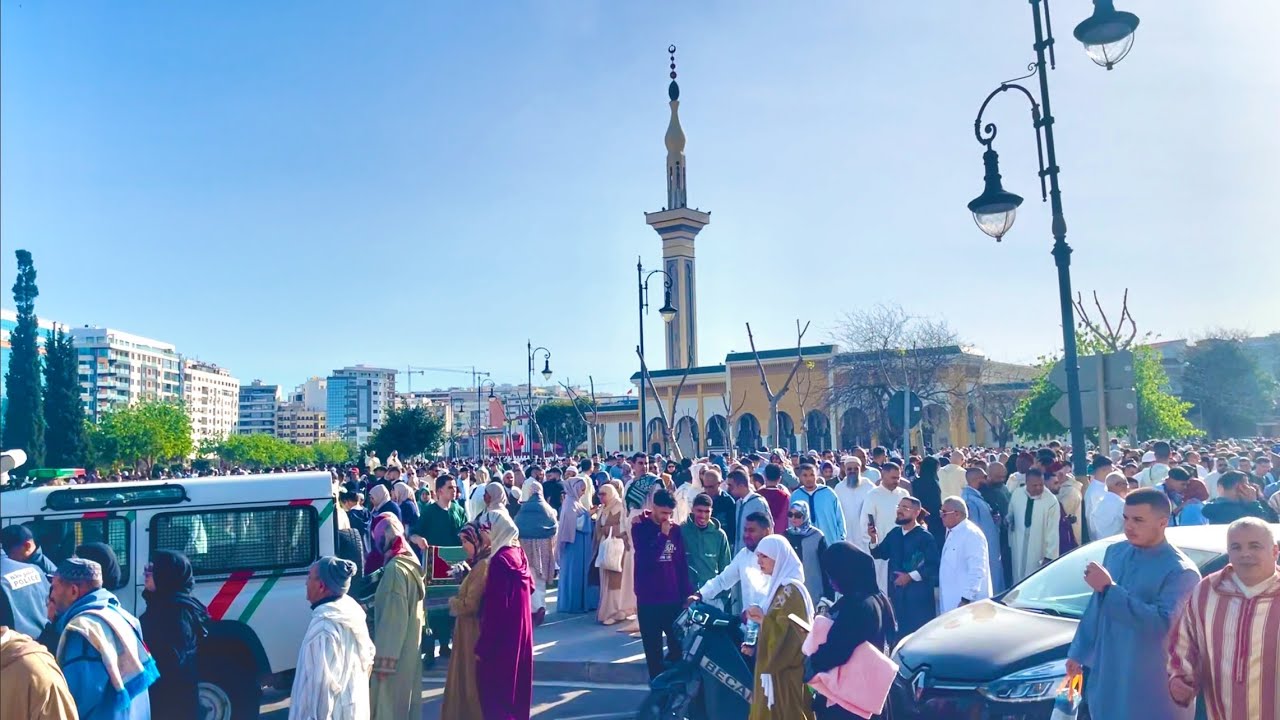 صلاة العيد في طنجة | شاهد اجواء صلاة العيد في مصلى مسجد السورييين 😍 🎉🕌