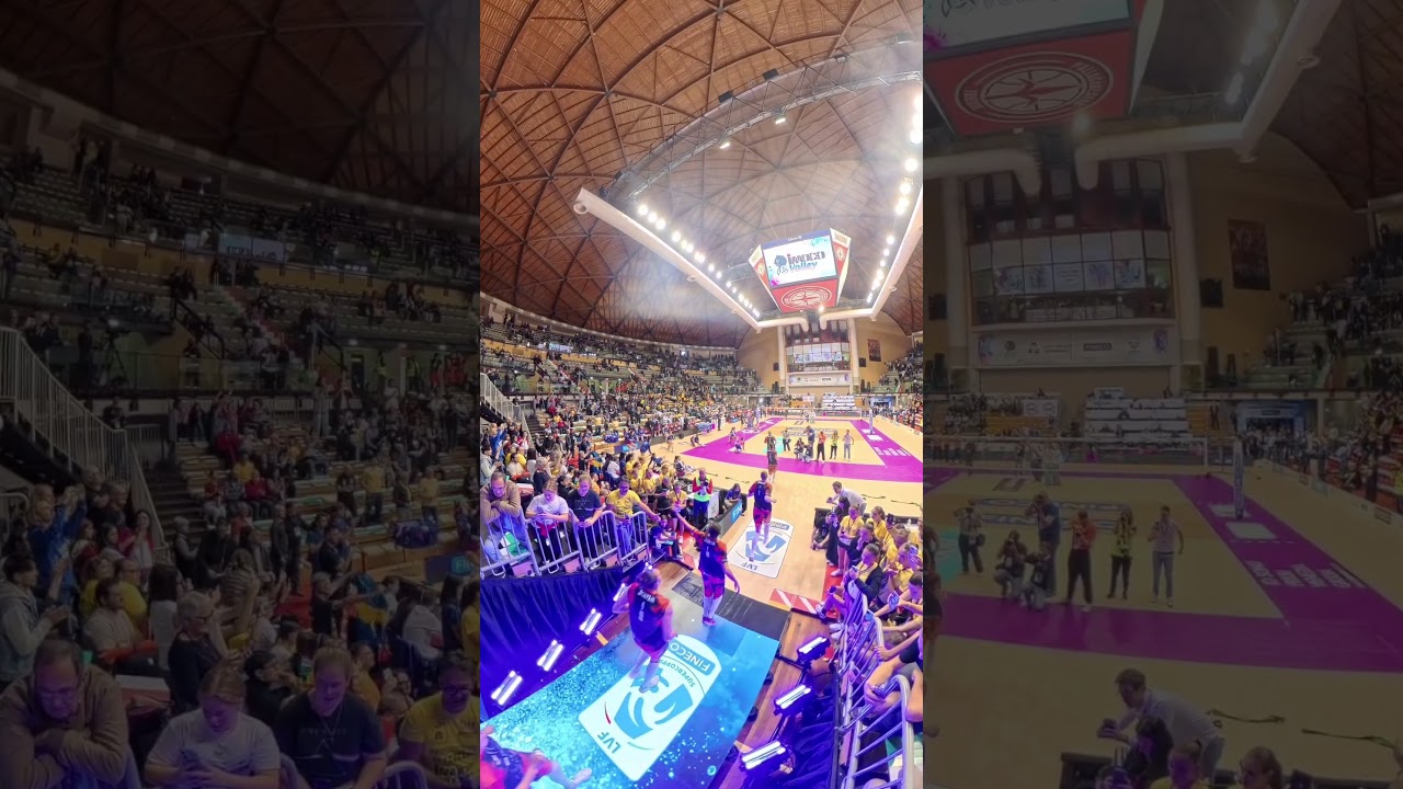 DA UN'ALTRA PROSPETTIVA! L'INGRESSO IN CAMPO IN SUPERCOPPA!