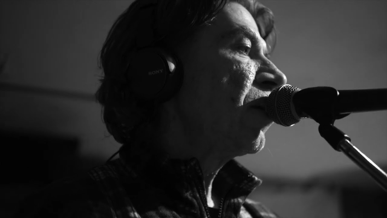 The Sky Is Crying - Blue Devils