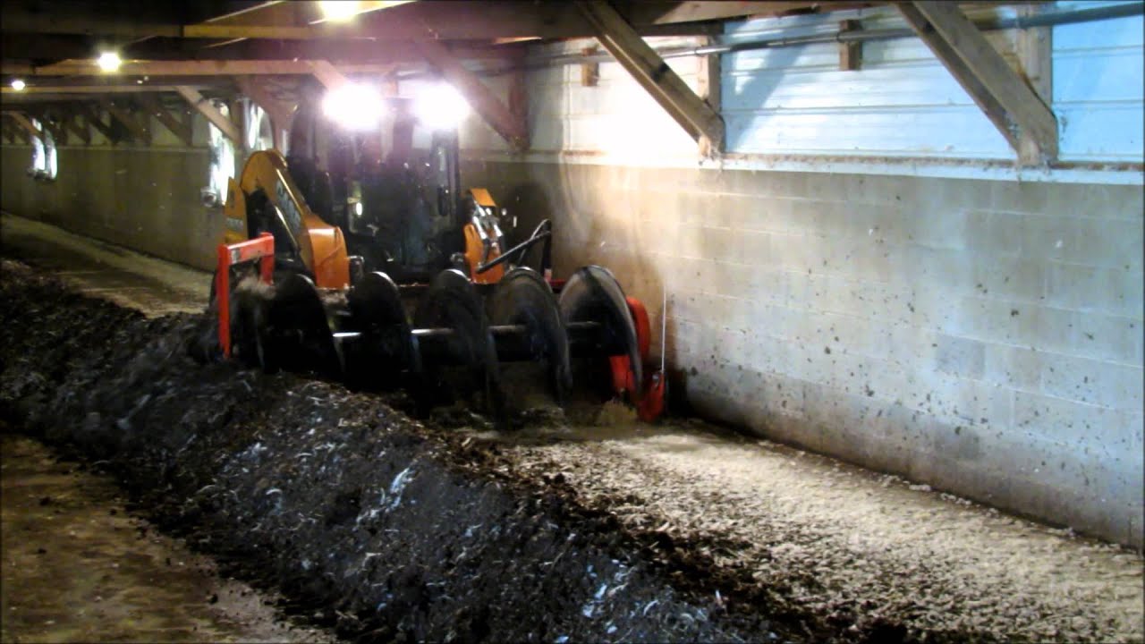 Creekview SS104 Compost Turner Video #2