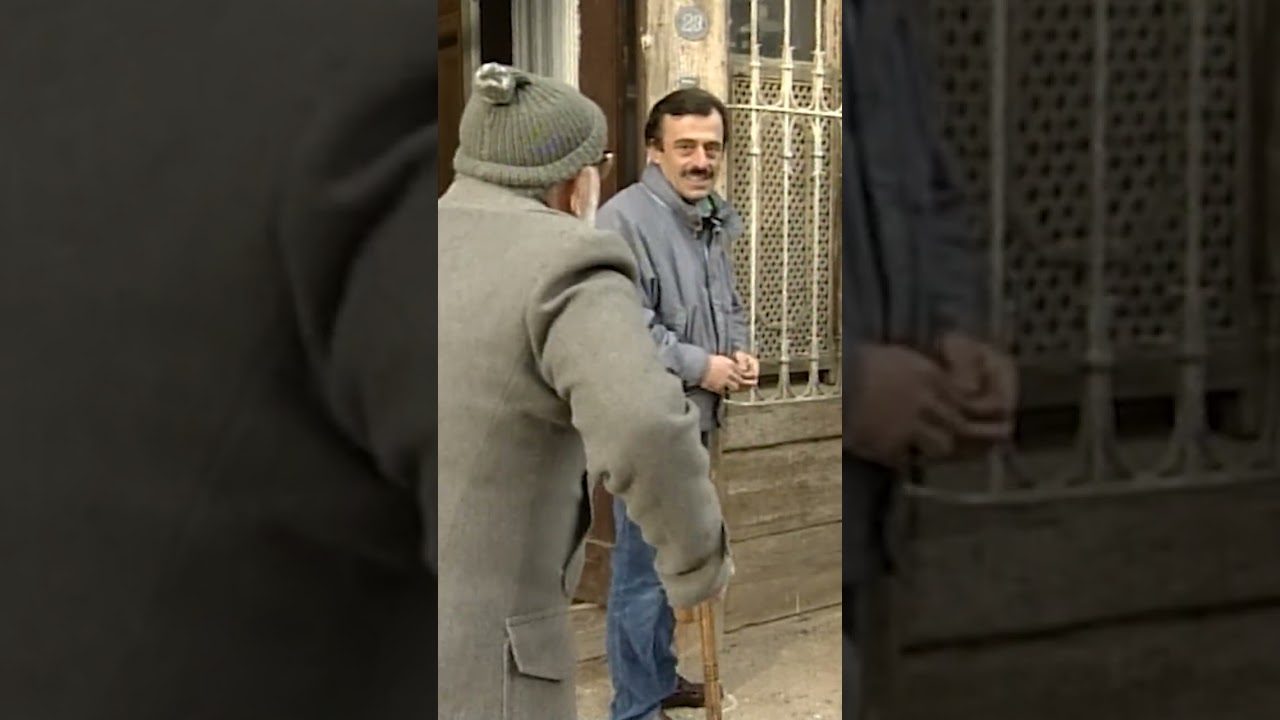 Dede-torun &ccedil;apkınlık peşinde 😂 #s&uuml;perbaba #nostalji #90lar #shorts