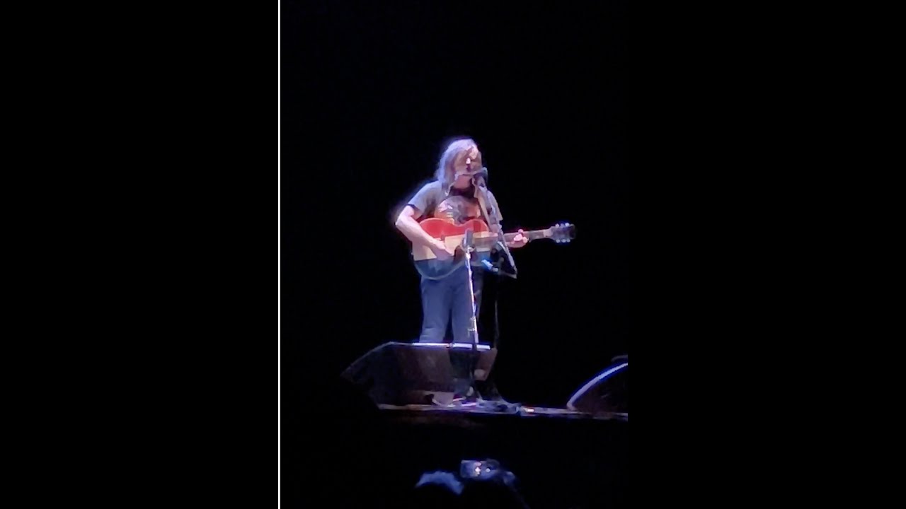 Ryan Adams Oct 14, 2022 Tabernacle Atlanta, GA  Why Do They Leave, fun stage banter, Answering Bell