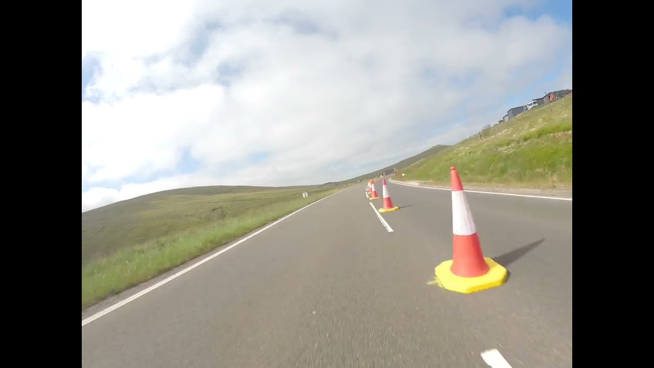Isle of Man tt 2023 , frustrating run with a load of French sightseers getting in the way!!!!