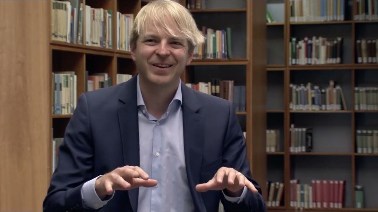 Prof. Julian Garritzmann - Lesen und Schreiben in der Politikwissenschaft (ganzes Interview)