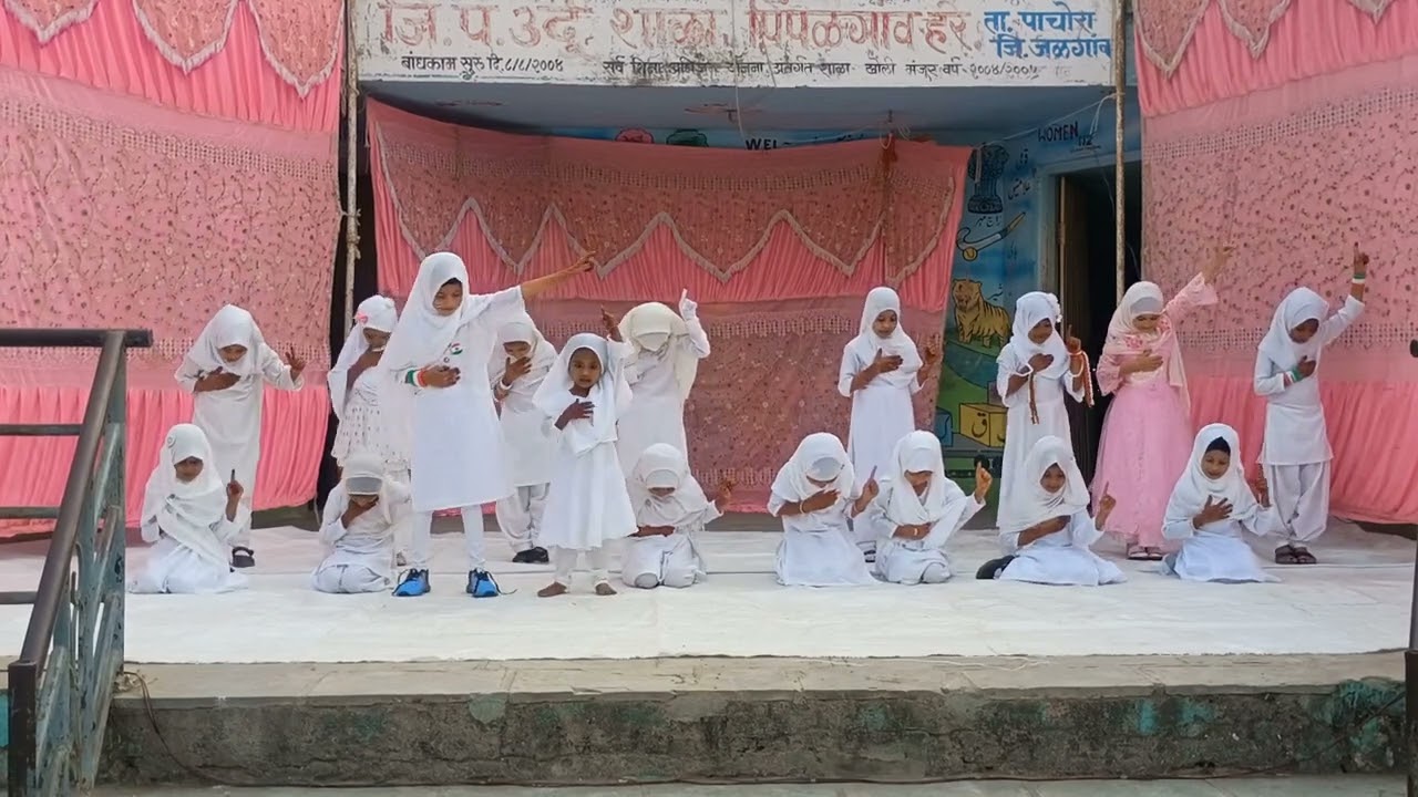 1st Class Kids Mind-blowing *Action Song*