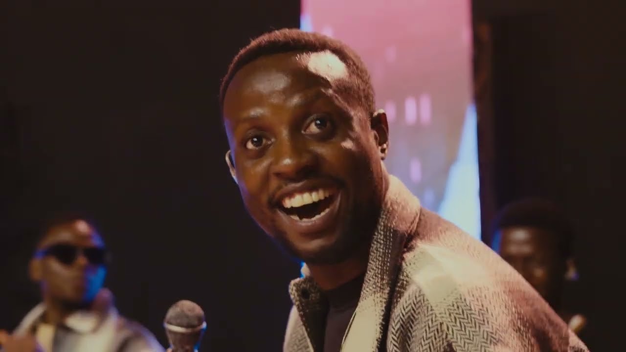 YOLELE /Alka MBUMBA Live &agrave; AMPHITH&Eacute;&Acirc;TRE UNILU 