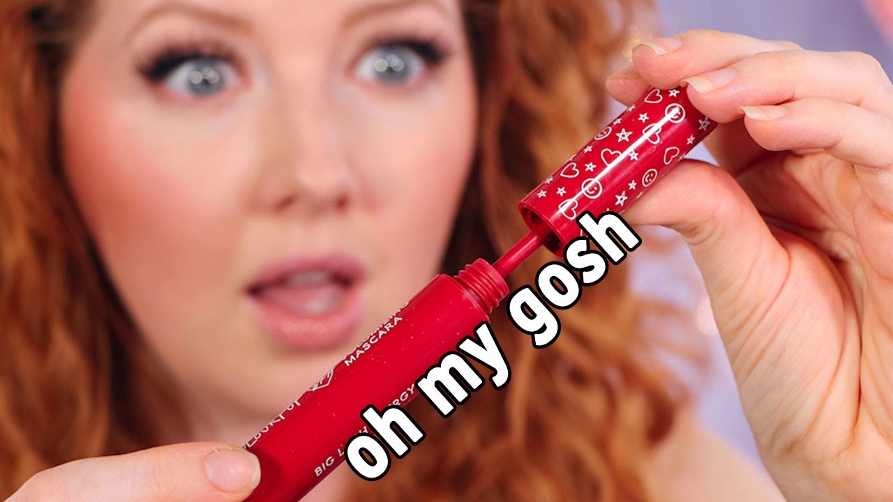 This Shocking Mascara is Trending ...