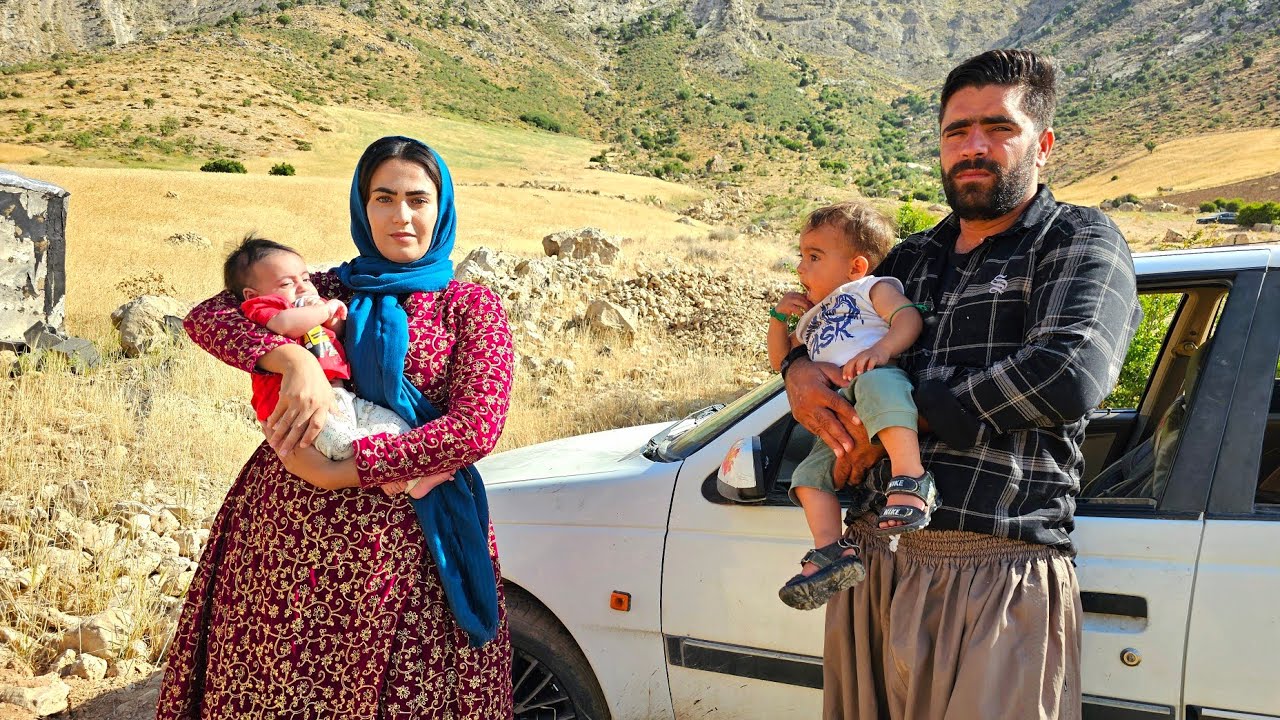 Saifullah's sincere help 💝 to Parisa and his baby / nomadic lifestyle documentary