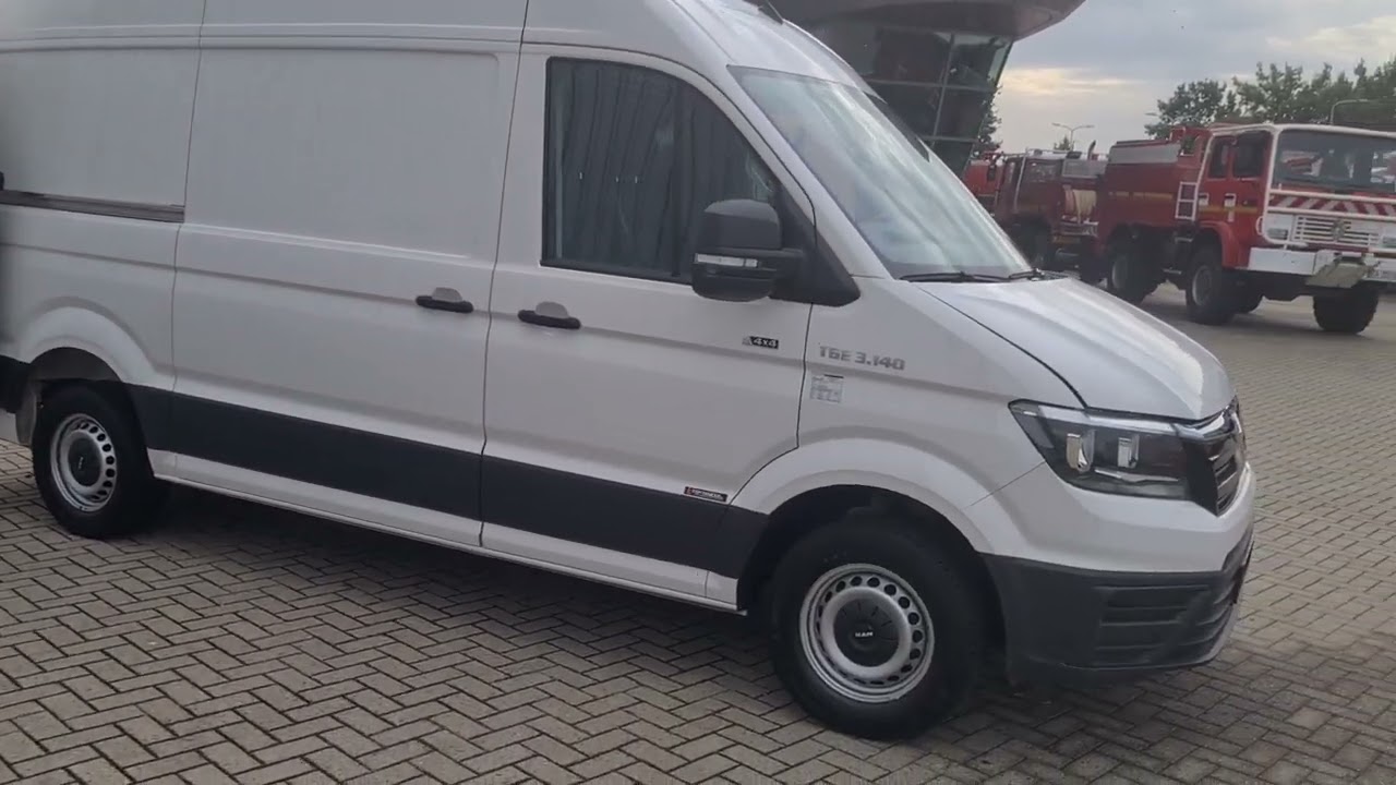 Top trucks 4664 MAN TGE 3.140 4x4 -140 PK - L3H3 -Airco