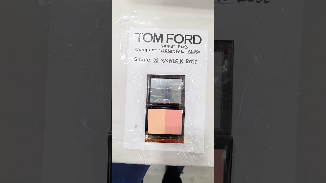 Tom Ford Shade and Illuminate Blush Contour Duo #tomford #makeup #blush #viral #shorts #youtube #fyp