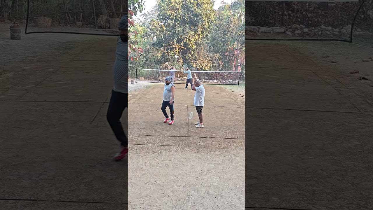 Royal badminton 🏸 Club 