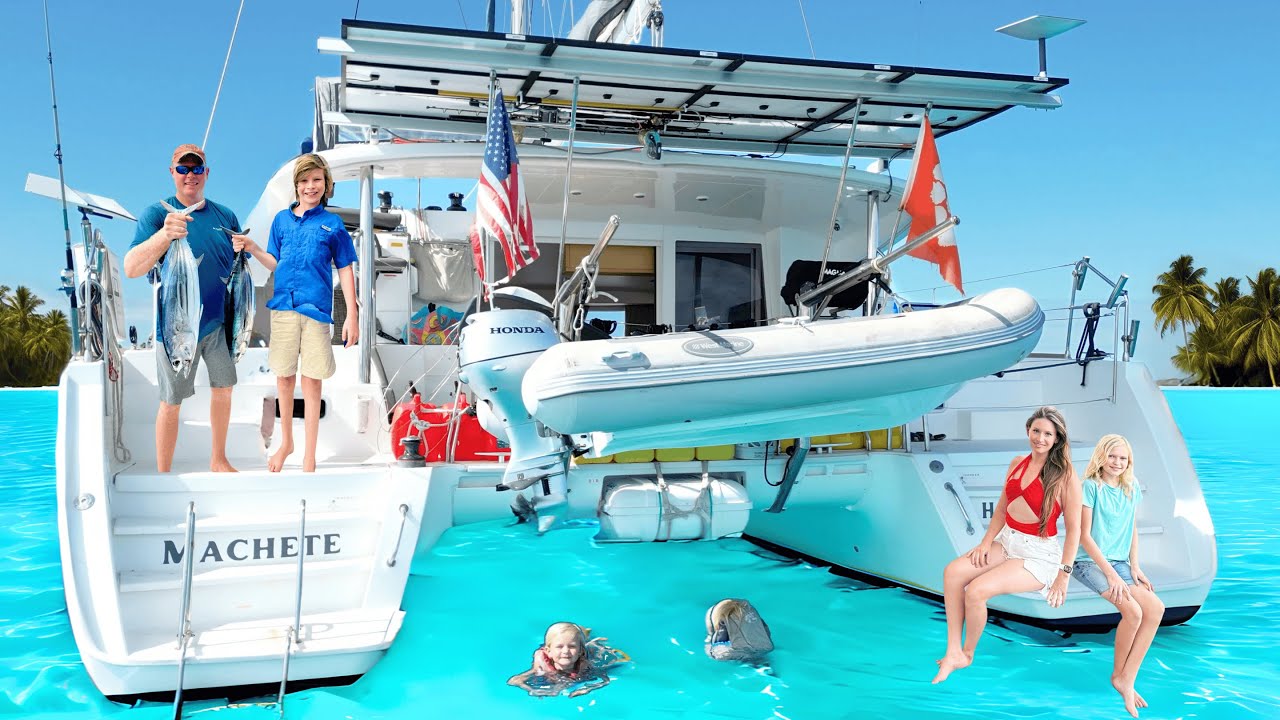 Raising our FAMILY on the OPEN OCEAN - Sailing Around the World -ADVENTURE in the TUAMOTUS (65)