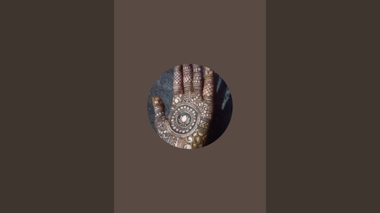mehndi artist kirti tiwari लाइव है!