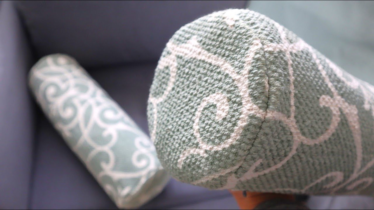 Подметила эту идею в Турецком отеле. Купила дешёвый индийский коврик и сразу же его разрезала