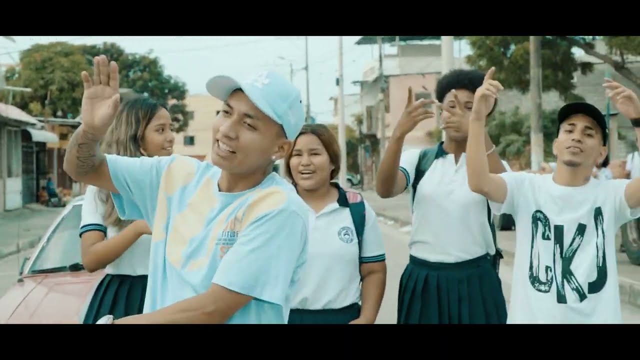 Auténtiko ♦ ft. Varios Artistas - Madres con pistolas (Remix) 🇪🇨☠️ (Video Oficial)