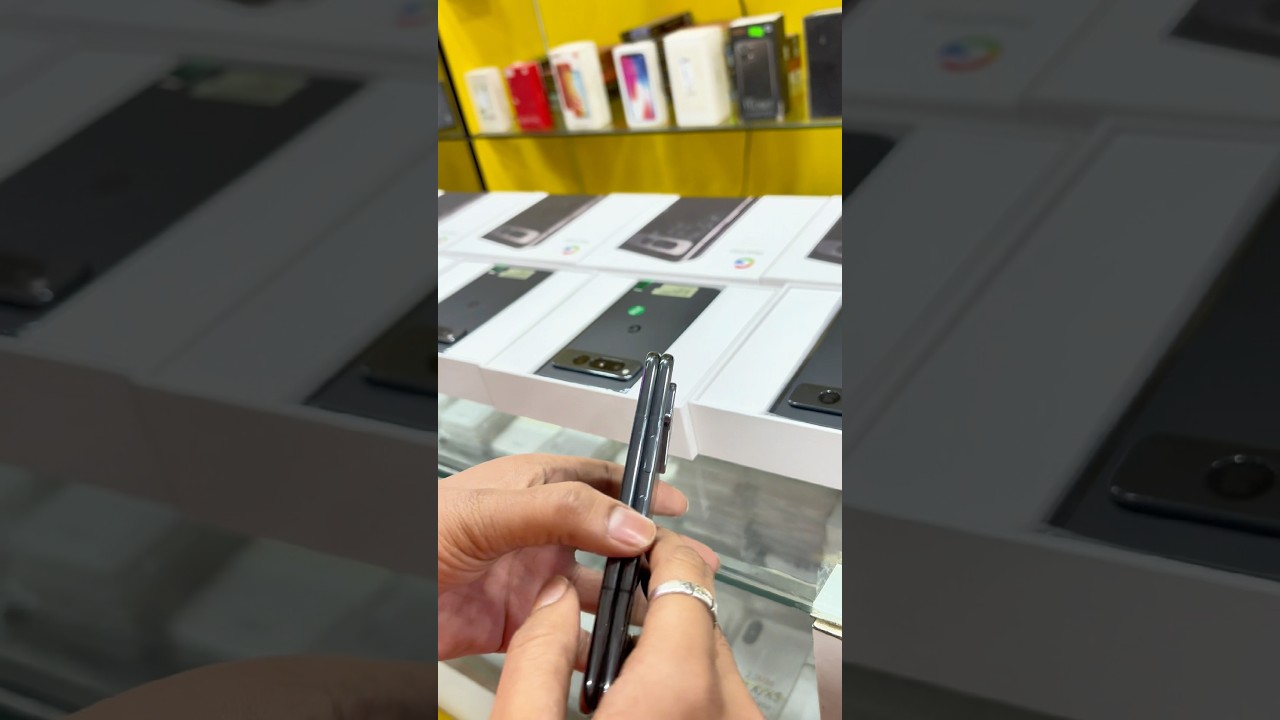 Google pixel fold ₹39999 