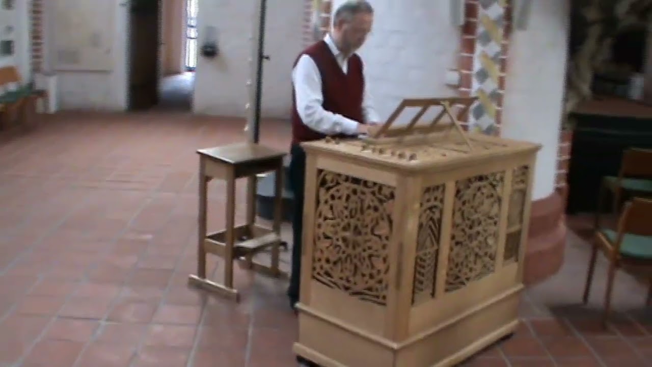 Truhenorgel mit 7 Registern (kleine Orgelprobe)