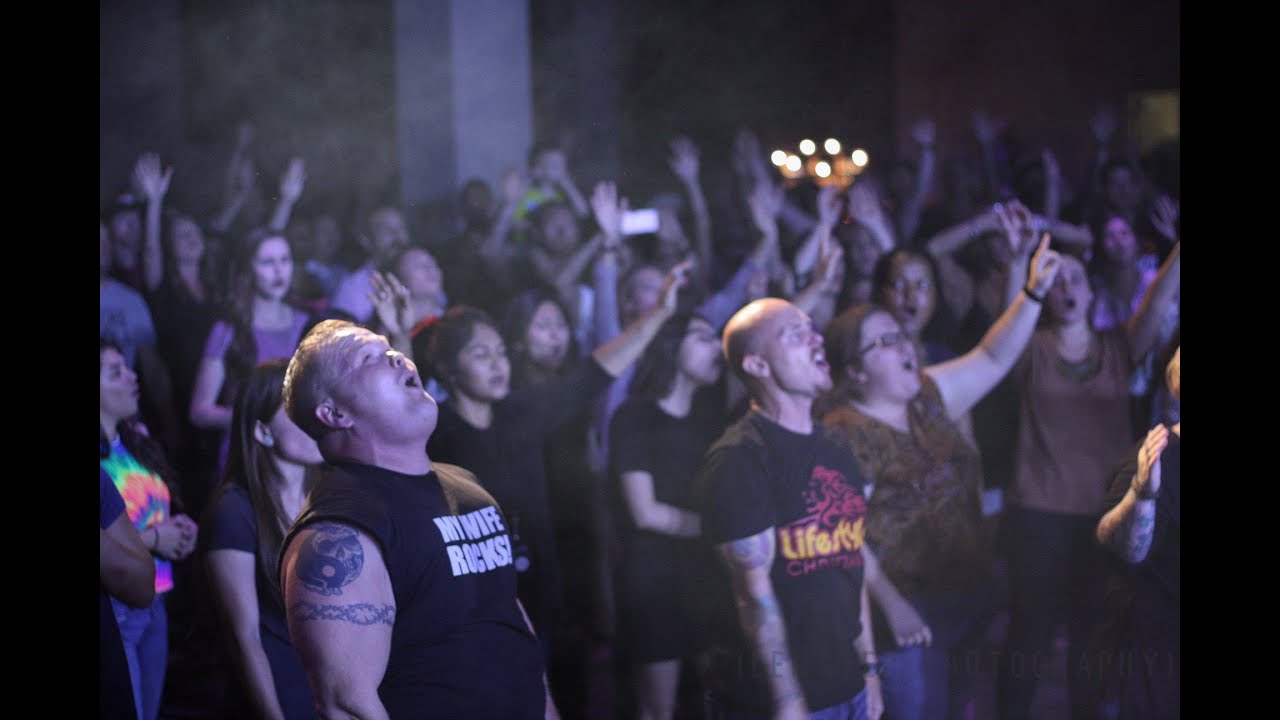 Never Gonna Stop Singing | Upper Room Worship
