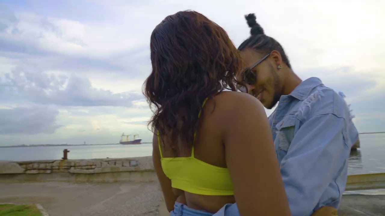Bandoo - Right Through (Official Video)