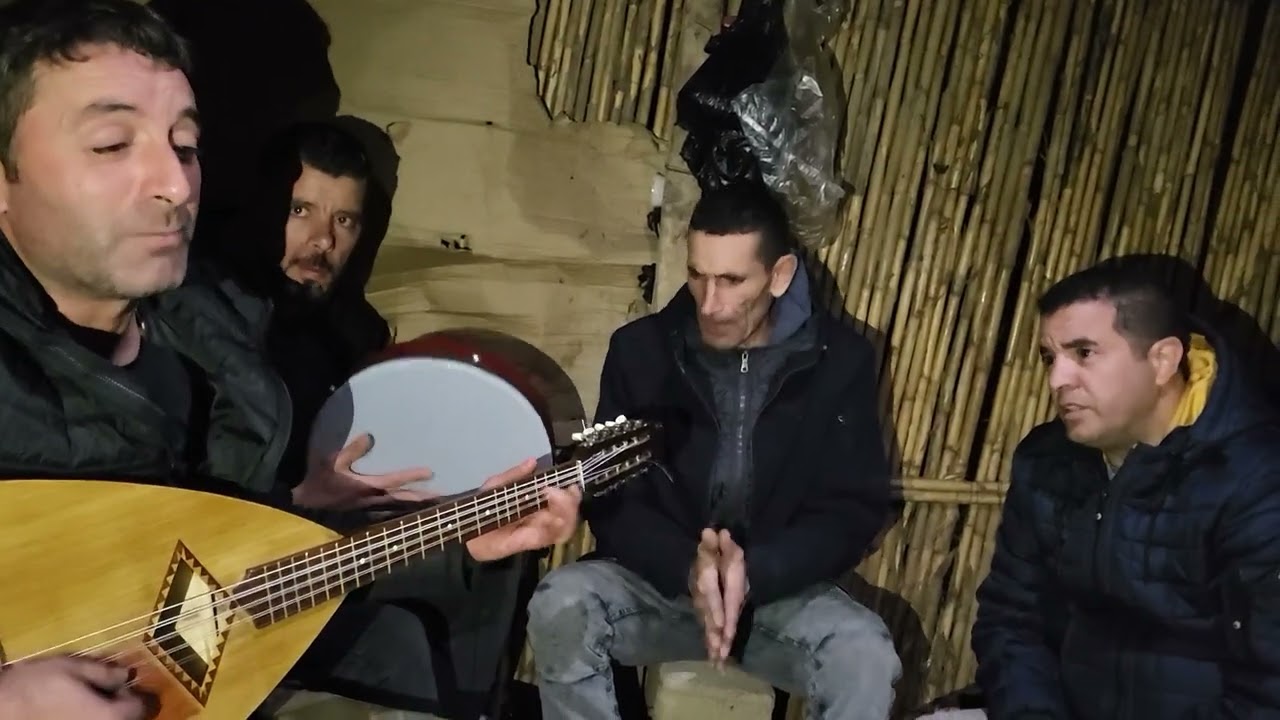 Moussa Slimani reprise de la chanson Zedek Mouloud