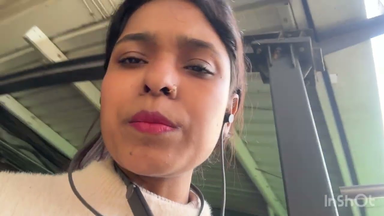 Exam dene ke liye jana pda itni dur 🥲 Ghr pe aayi police 👮🙃 kisne report krdi humre khilaf 