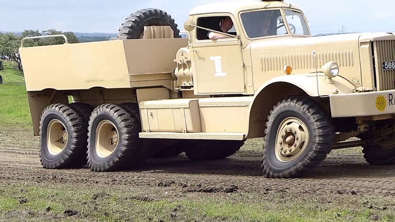 DIAMOND T PARADE  at THE YORKSHIRE WARTIME EXPERIENCE, 10th JULY 2016