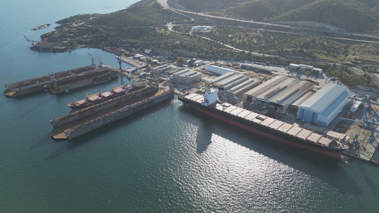 Το ΑΠΕ-ΜΠΕ στα Ναυπηγεία Ελευσίνας