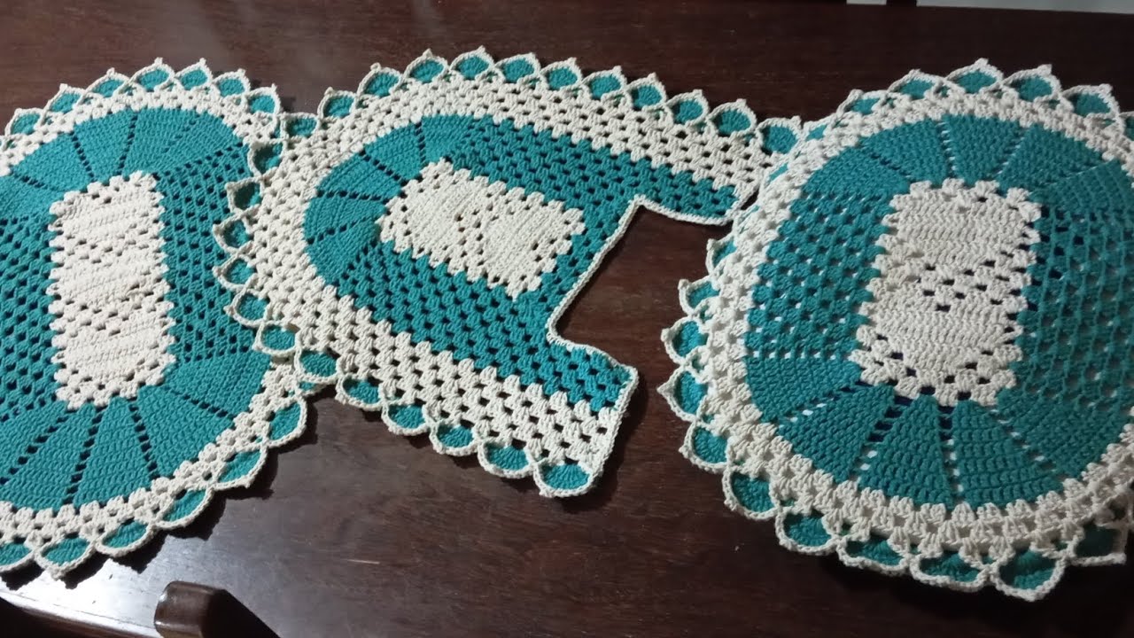 Jogo de banheiro Moranguinho cor Jade com crú #crochetcroche dalala #croche 