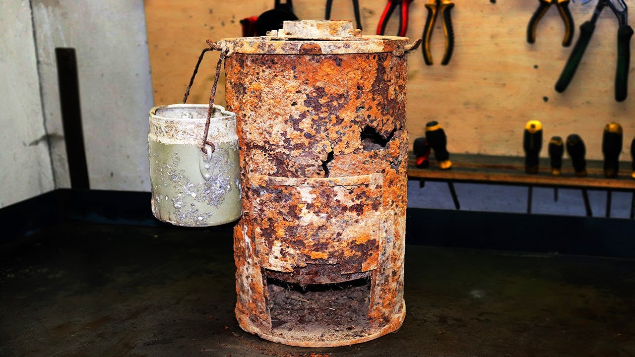 Rusty WWII German Stove Restoration