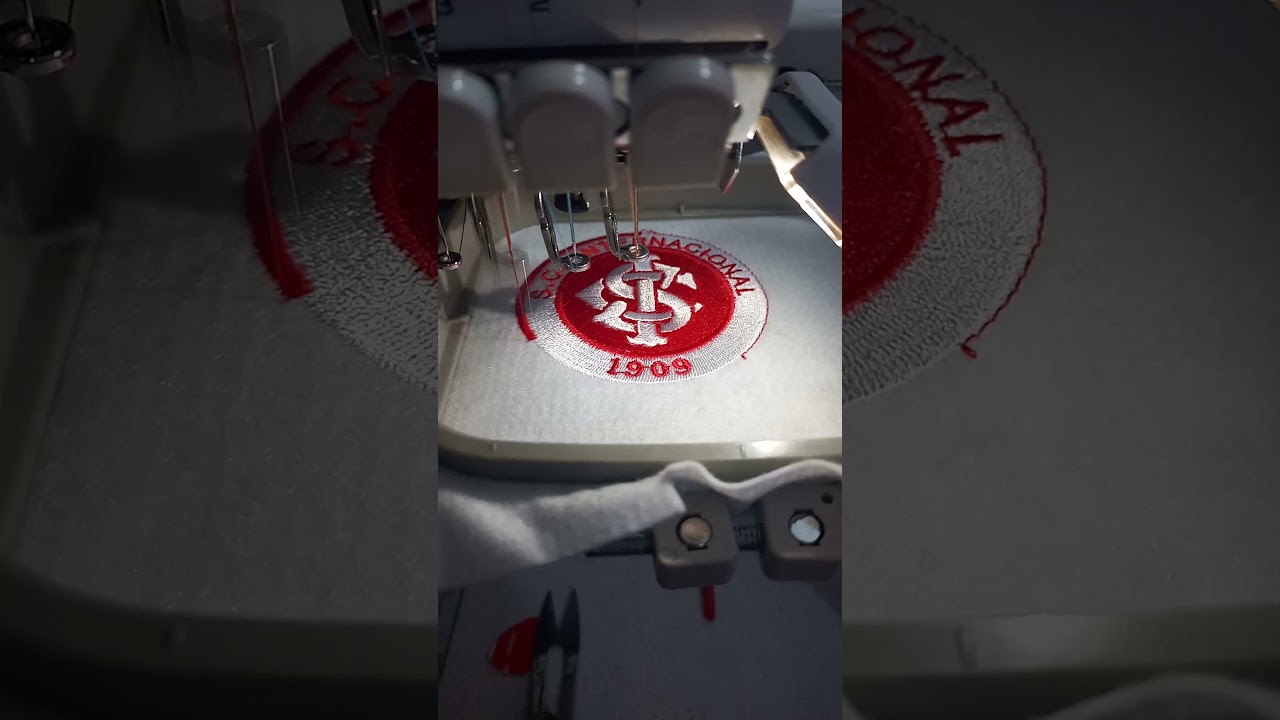 COMO BORDAR UM ESCUDO DE TIME