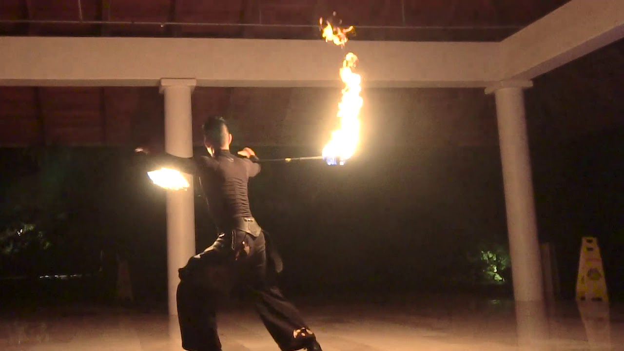 Contact staff fire dance by Luis Wachong
